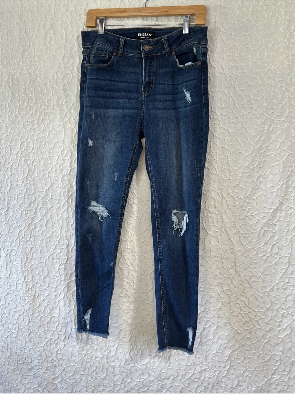 Women’s Distressed Dark Blue Skinny Jeans Enjean Women's  High-Rise  Size 9 Soft